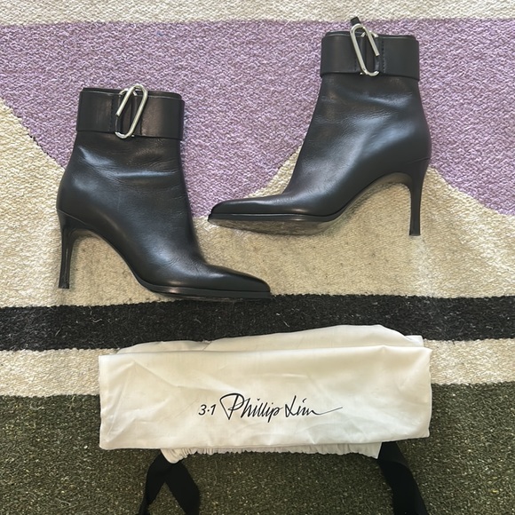 3.1 Philip Lim 🤩 Boots - Picture 1 of 10